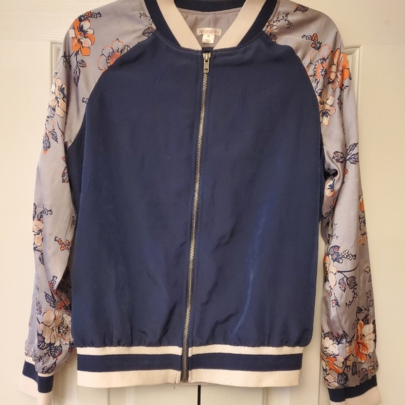 Lightweight jacket - Picture 1 of 4